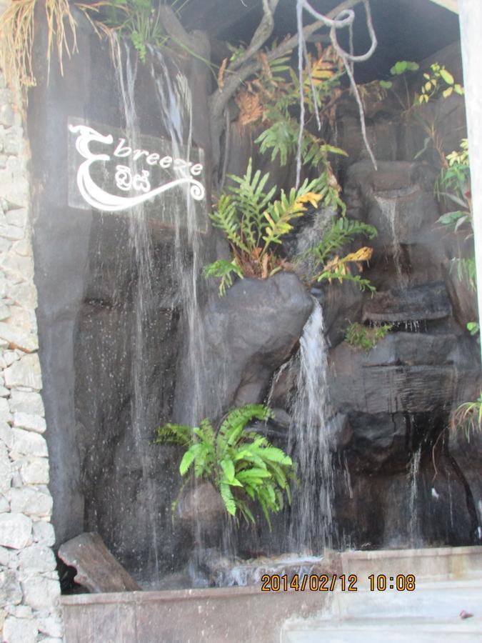 The Breeze Hotel Elpitiya  外观 照片