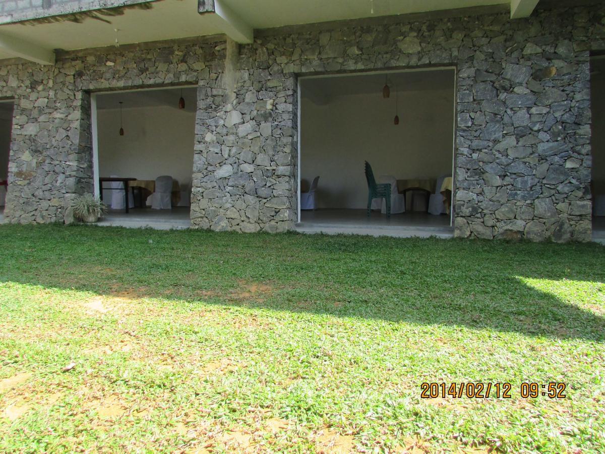 The Breeze Hotel Elpitiya  外观 照片